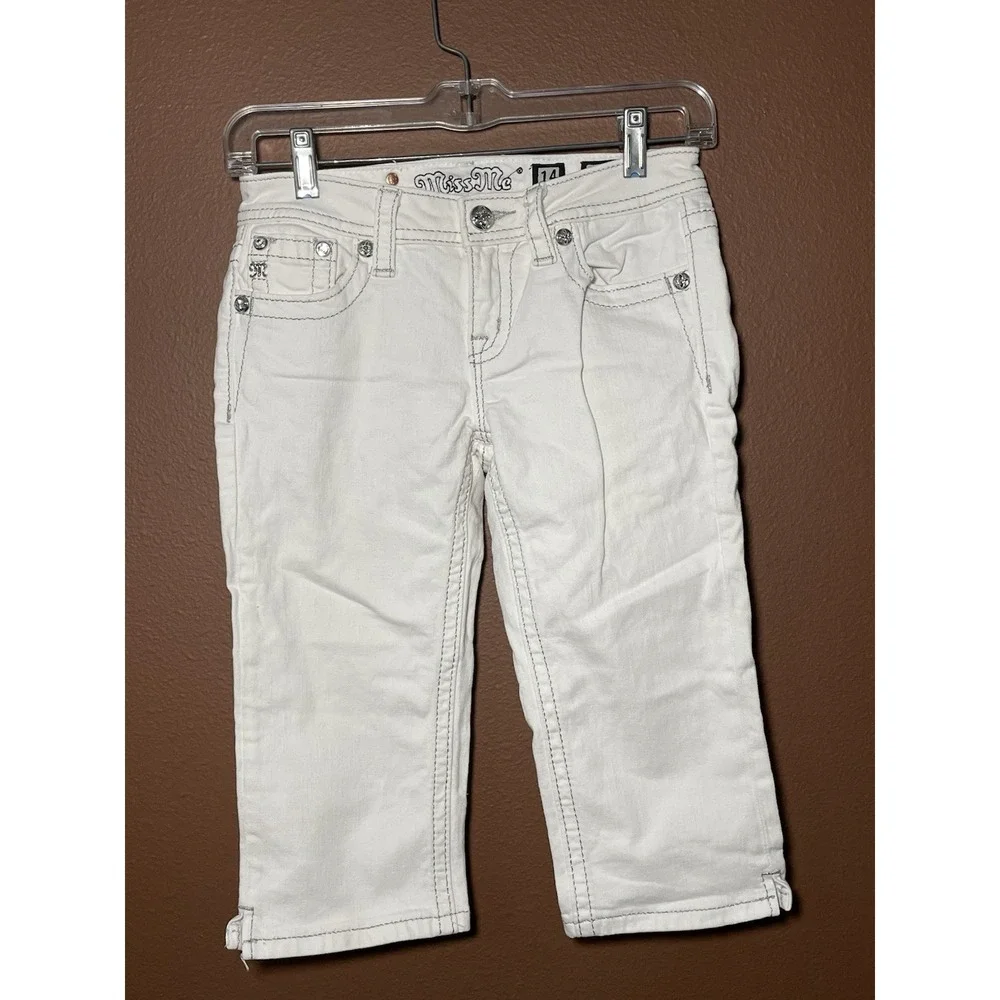 Miss Me Girls White Denim Capri Pants Rhinestone Embroidered Size 14